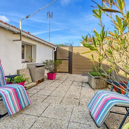 Maison Charmante A L'Epine Avec Jardin Cloture Et Terrasse Exterior foto